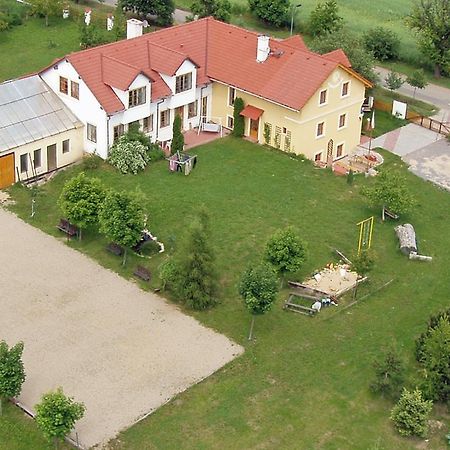 Pension U Barona Prášila Ořech Exteriér fotografie